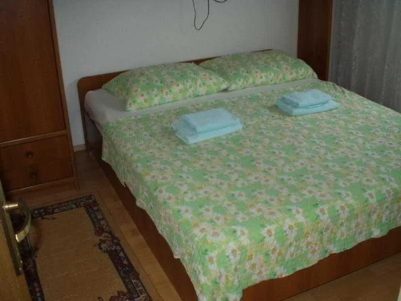 Apartments Justic Njivice