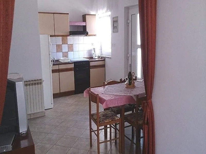 Apartments Justic Njivice Croacia