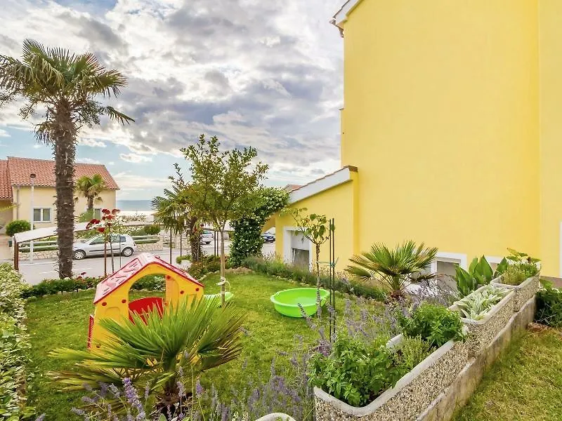 Apartments Justic Njivice